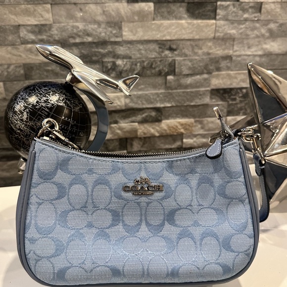 Coach Light Blue Signature Shoulder Bag - Picture 1 of 7